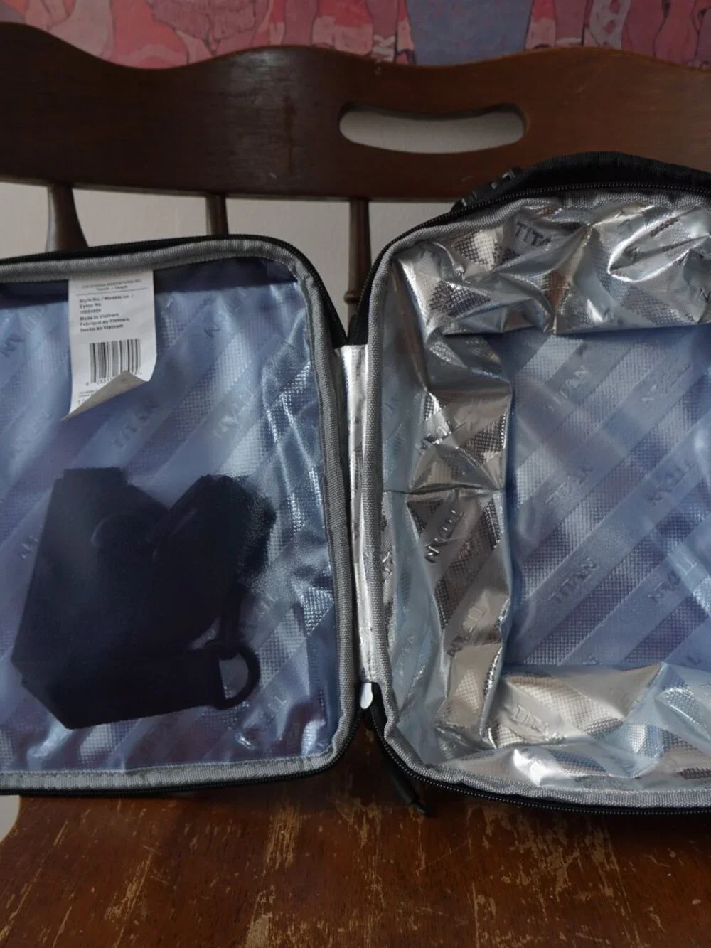 Titan by Arctic Zone Expandable Black Insulated Lunch Box